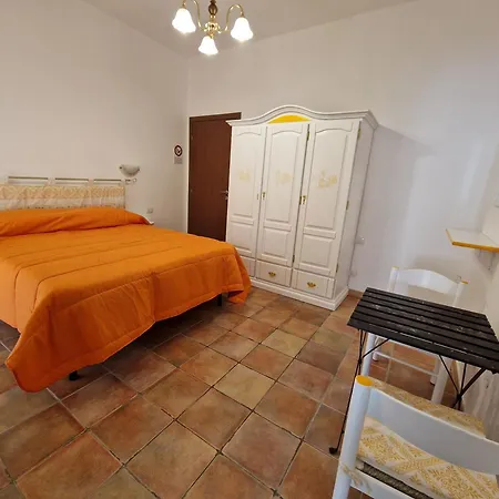 Nonna Sini Bed & Breakfast 3*